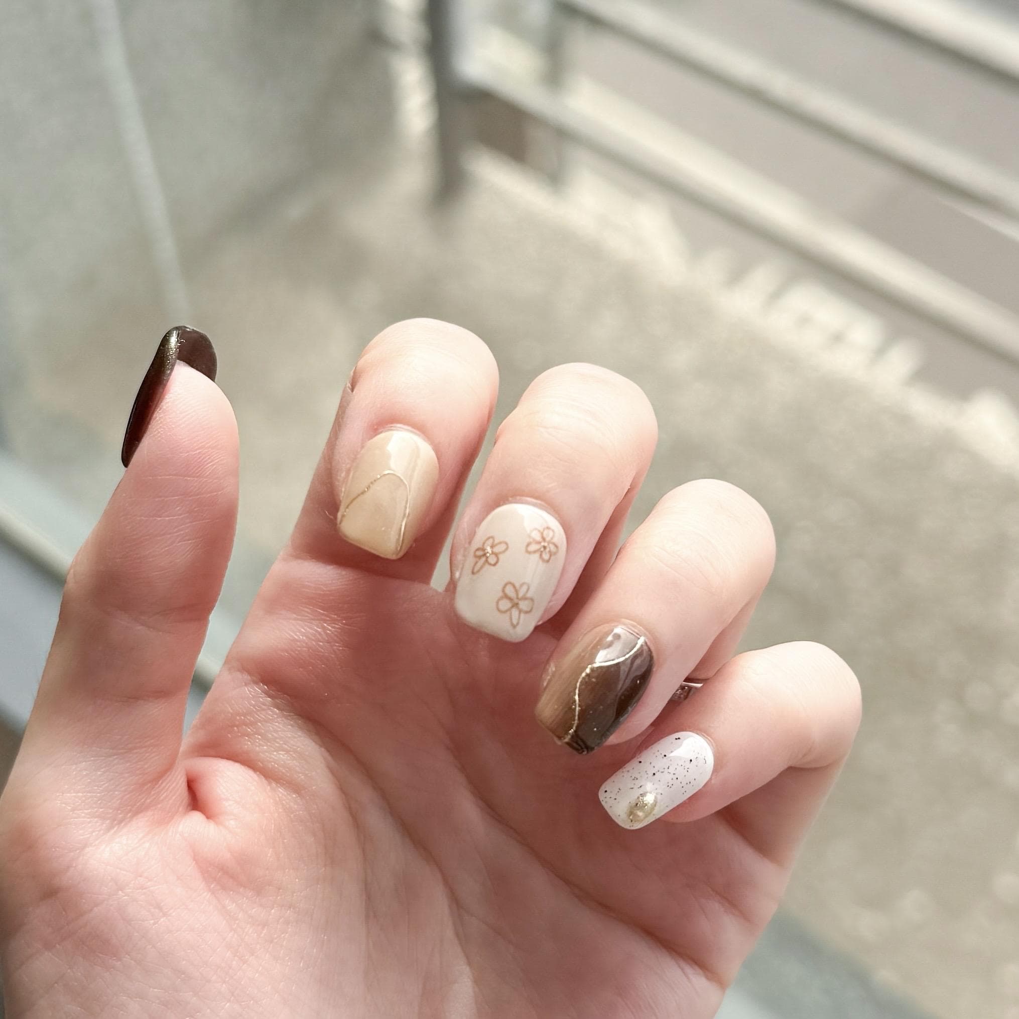穿戴甲 72｜brown set 的照片